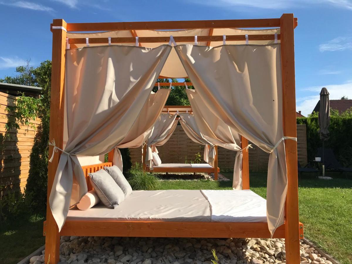 Villa Aruba & Private Spa Suites Keszthely Luaran gambar