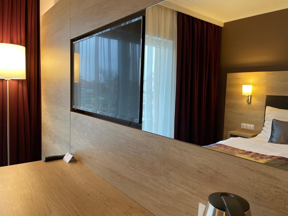 Villa Aruba & Private Spa Suites Keszthely Luaran gambar