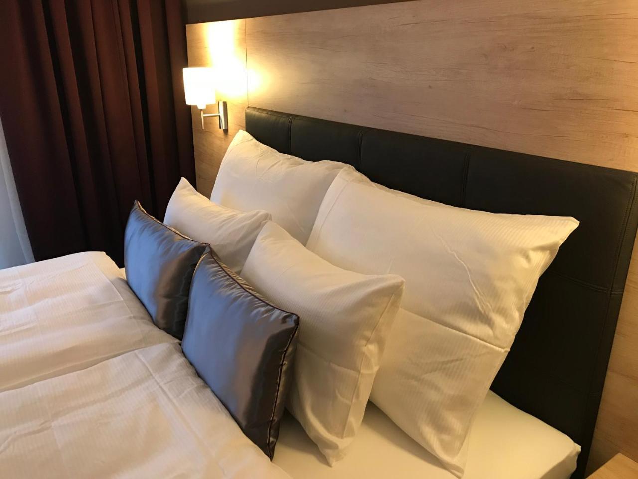 Villa Aruba & Private Spa Suites Keszthely Luaran gambar