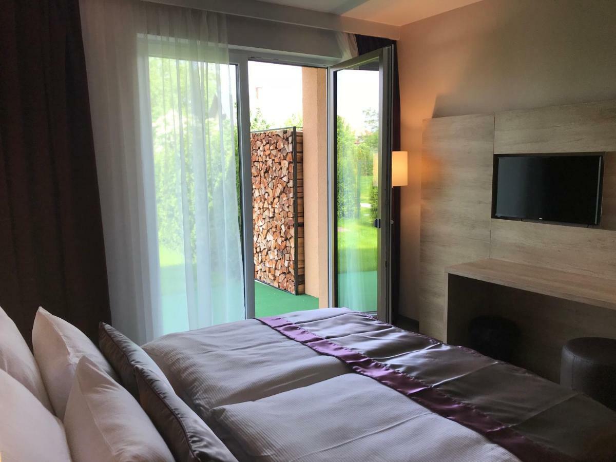 Villa Aruba & Private Spa Suites Keszthely Luaran gambar