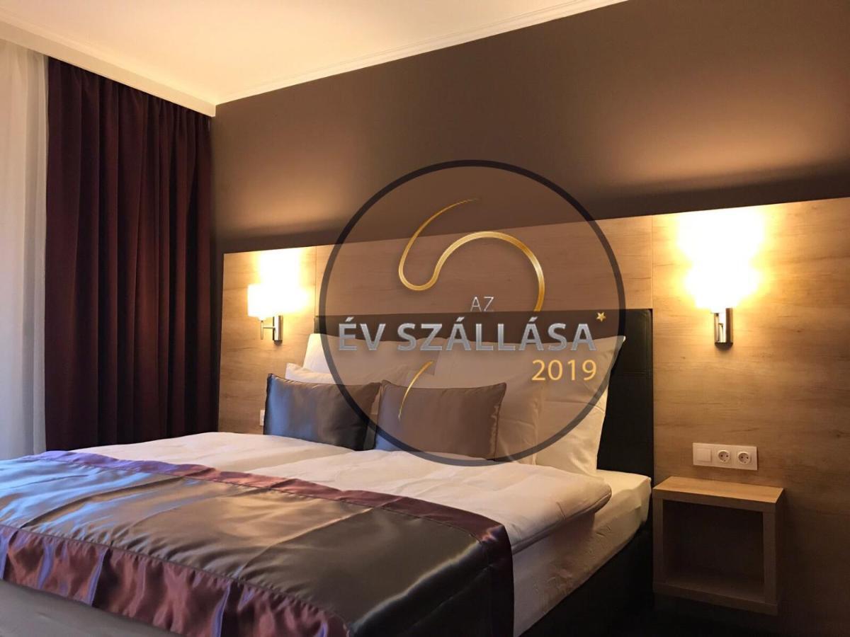 Villa Aruba & Private Spa Suites Keszthely Luaran gambar